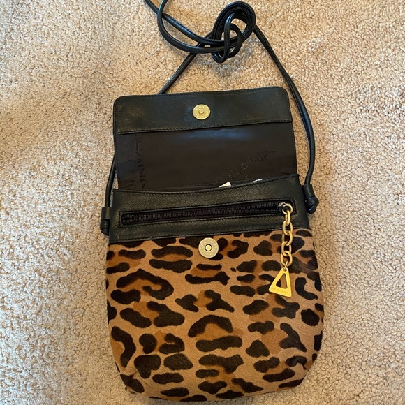 Americana by Sharif leopard crossbody - Picture 11 of 11